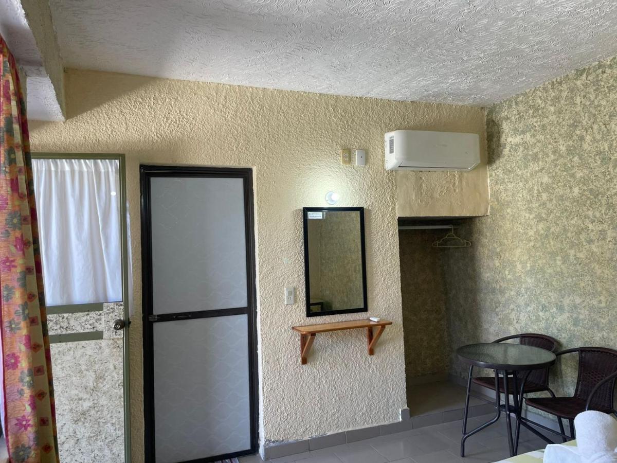 פוארטו אסקונדידו Hotel Bigu מראה חיצוני תמונה