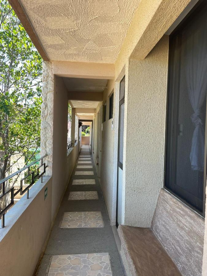 פוארטו אסקונדידו Hotel Bigu מראה חיצוני תמונה